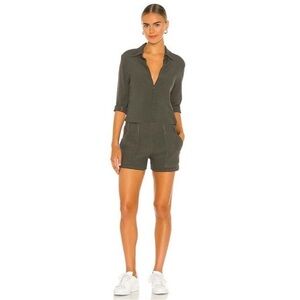 MONROW Zip Up Romper Camo Green Shorts Revolve Medium. Wore 2x only.